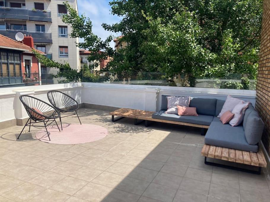 Ático con preciosa terraza en Algorta Apartamento Getxo Exterior foto